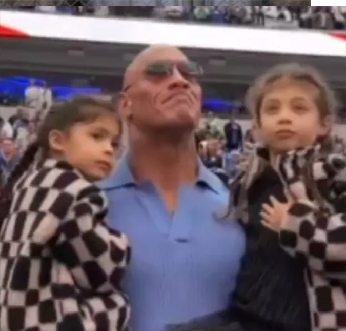 Dwayne Johnson leva as filhas para prestigiarem a esposa cantando hino dos Estados Unidos durante jogo da NFL
