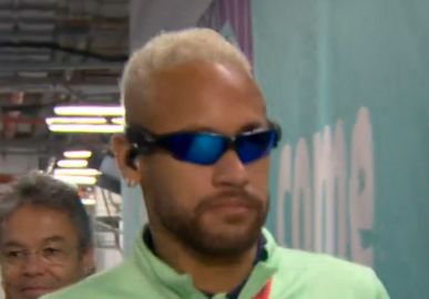 O que é Juliet, os óculos escuros que Neymar usa? Quanto custa o acessório?