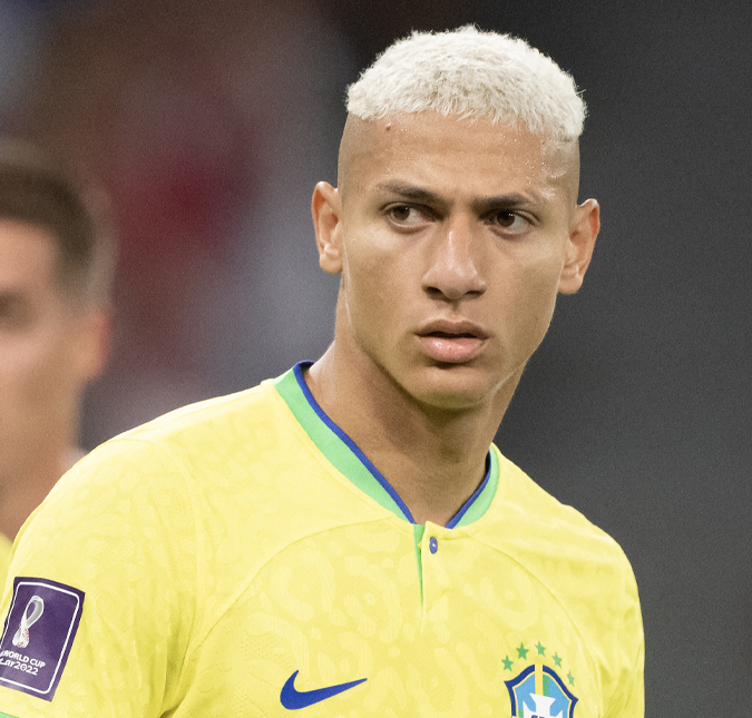 Richarlison desabafa após eliminação do Brasil na Copa do Mundo: <i>Foi impossível dormir e o que aconteceu ainda dói</i>