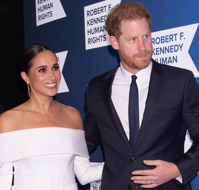 Príncipe Harry e Meghan Markle recebem pedidos para não comparecerem à coroação do Rei Charles III, diz jornal