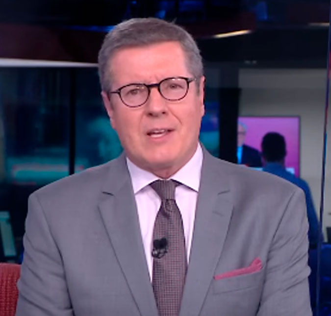 Márcio Gomes comete gafe ao vivo e chama <i>CNN</i> de <i>GloboNews</i>