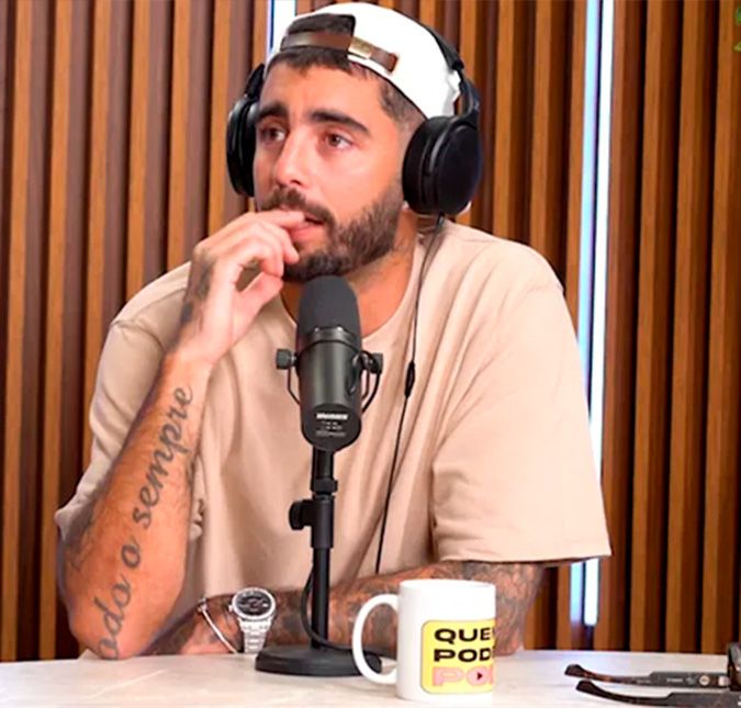 Pedro Scooby anuncia e lamenta morte do pai: Vou conviver com aquela ligação sua que eu não atendi Cintia Dicker, esposa do atleta, utilizou dos comentários para apoiar o amado