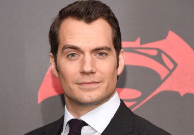 Henry Cavill confirma em seu Instagram que não será mais o Superman nos  cinemas 