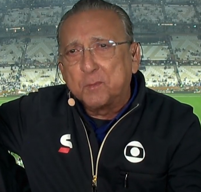 Na final da <i>Copa do Mundo</i>, Galvão Bueno se emociona ao se despedir das narrações