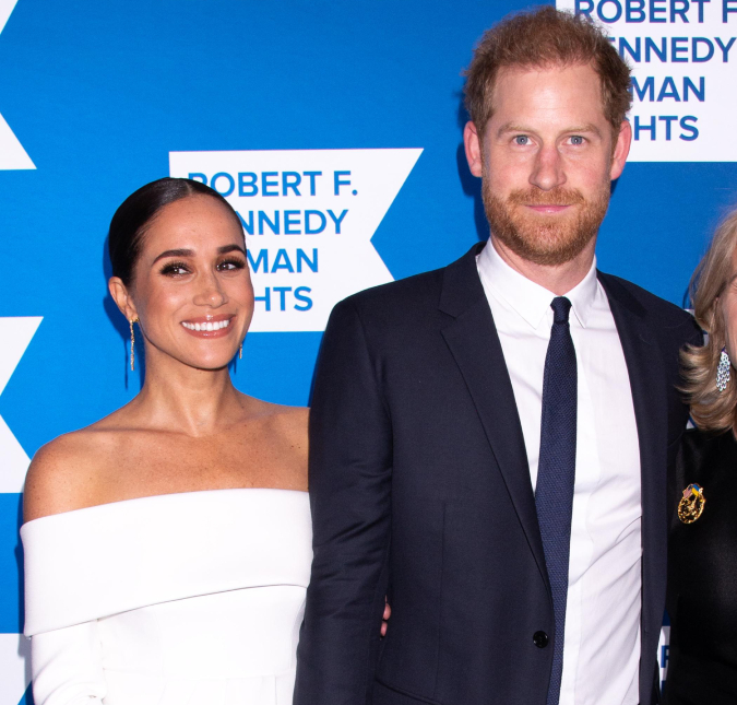 Príncipe Harry e Meghan Markle vão ser convidados para coroação do Rei Charles III, diz <I>site</I>