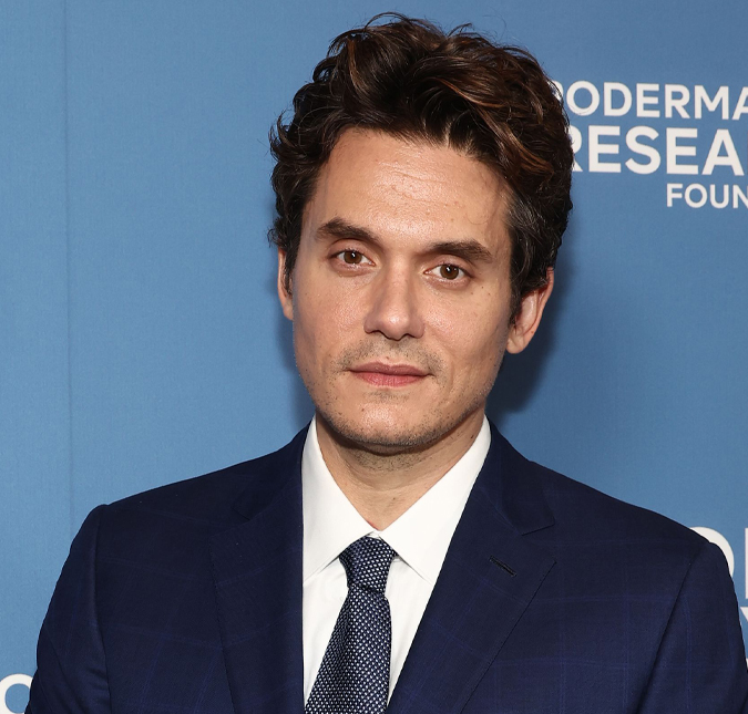 Aos 45 anos de idade, John Mayer revela o que costuma fazer após o sexo e garante: <i>É muito memorável</i>