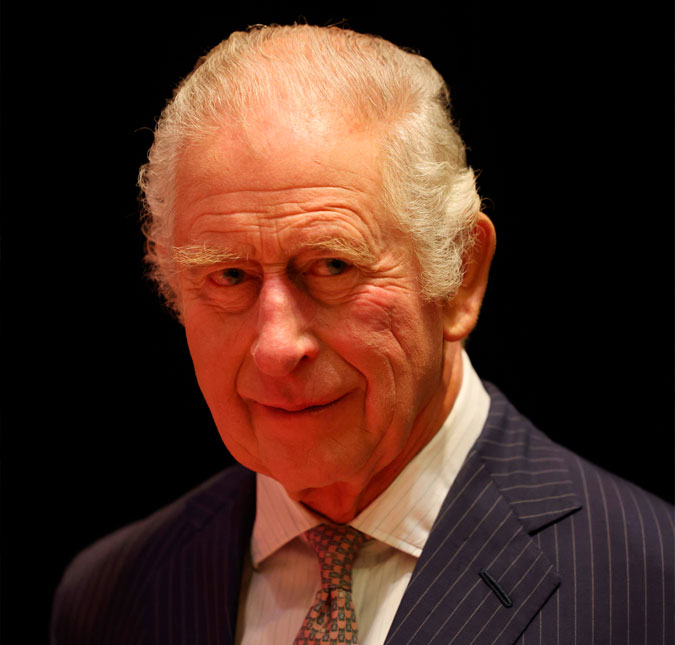 Família real britânica divulga imagens das novas cédulas de dinheiro com o rosto do Rei Charles III