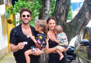 Laura Neiva exibe cliques da comemoração de aniversário da filha: <i>Viva, Maria!</i>