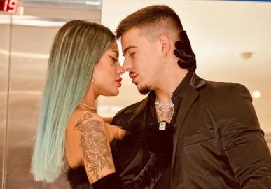 Thomaz Costa comemora três meses ao lado de Tati Zaqui: <i>Intenso e verdadeiro</i>. Confira os melhores momentos do casal