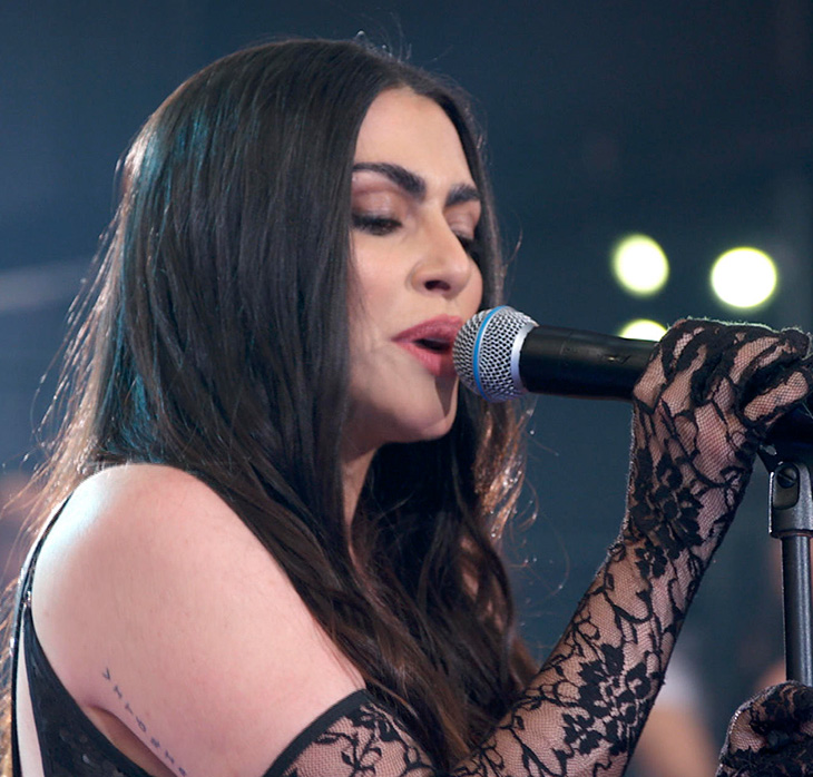 Cleo Pires solta o gogó com o padrasto, Orlando Morais, e a irmã, Ana Morais