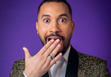 Gil do Vigor dirige pela primeira vez o carro que ganhou no <I>BBB21: Talvez para alguns seja besteira, mas para mim, significa muito</i>