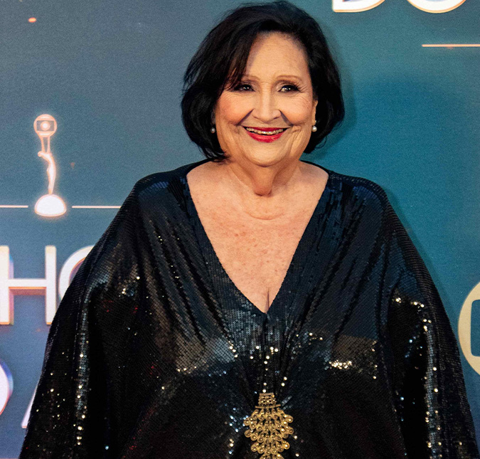 Identidade de antigo <I>affair</i> de Déa Lúcia é revelada e o músico já foi da turnê de Paulo Gustavo, diz jornal