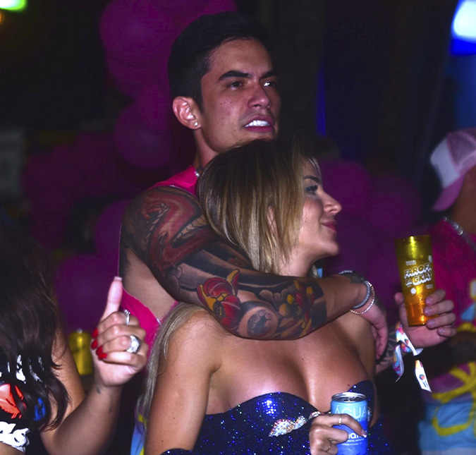 Gabi Martins troca declarações apaixonadas com Lincoln Lau: <i>Te amo</i>
