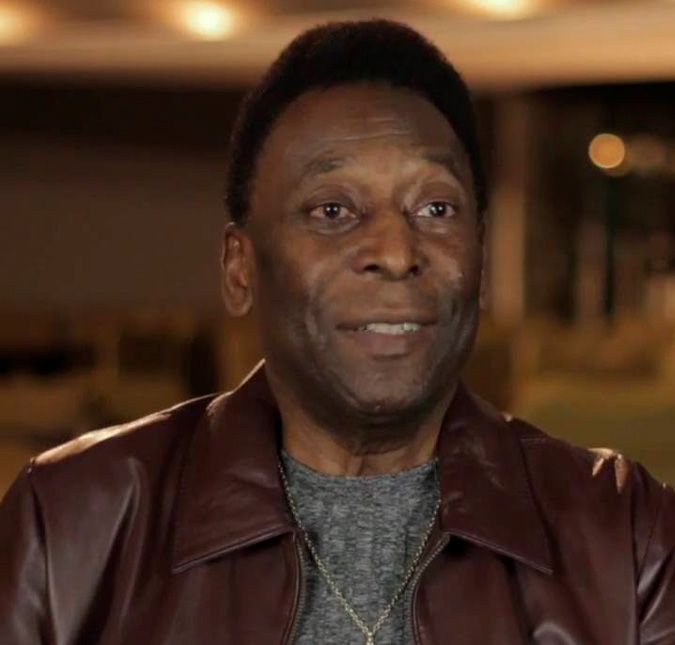 Netos de Pelé, filhos de Sandra Regina, visitam o avô no hospital em São Paulo: Momentos difíceis de explicar Sandra lutou durante anos para ser reconhecida como filha legítima do ex atleta, e morreu em 2006 após iniciar o tratamento contra metástase