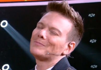 Após vencer <i>The Voice Brasil</i> pela sétima vez, Michel Teló faz apelo: <i>Não me demitam</i>