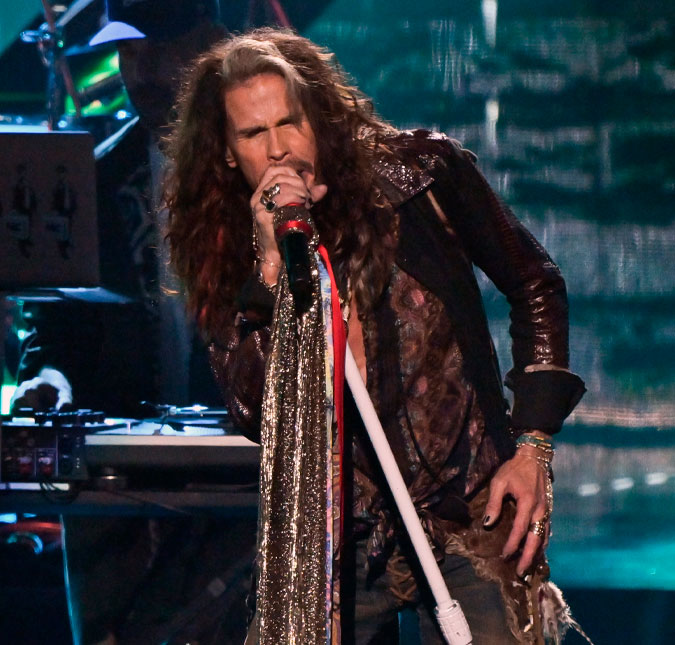 Steven Tyler, do <i>Aerosmith</i>, é acusado de ter abusado sexualmente de uma jovem nos anos 1970, diz jornal