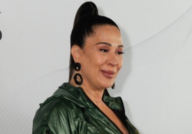 Claudia Raia se pronuncia após gerar revolta na <I>web</i> por usar termo capacitista