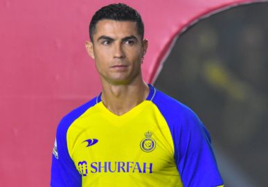 Cristiano Ronaldo e Georgina Rodriguez são criticados por terem deixado filho de cinco anos de idade furar a orelha