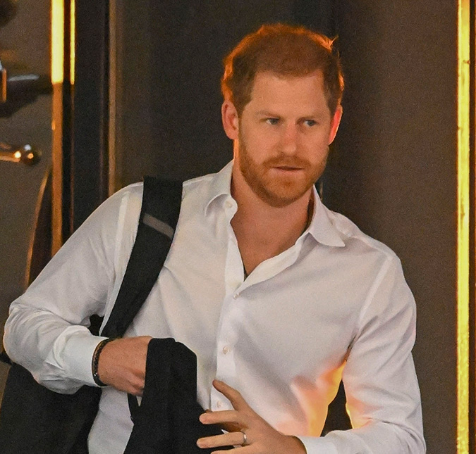 Príncipe Harry admite ter usado drogas enquanto estava no Afeganistão: <i>Na casa de alguém, durante um fim de semana de caça</i>