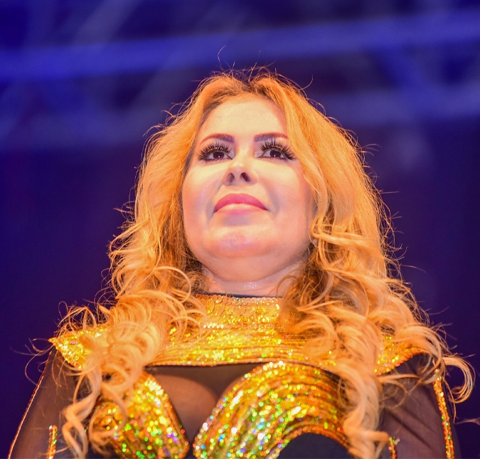 Joelma relembra infância com pai violento: <i>- Sentia algo horrível pelo meu pai, ódio mesmo</i>