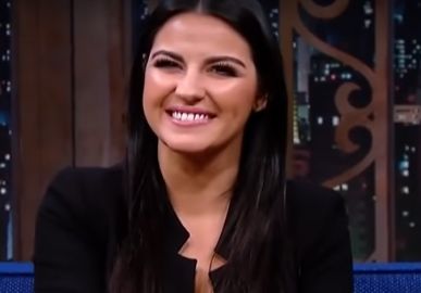 A família vai aumentar! Maite Perroni anuncia que está grávida e recebe carinho de Anahí e Dulce María