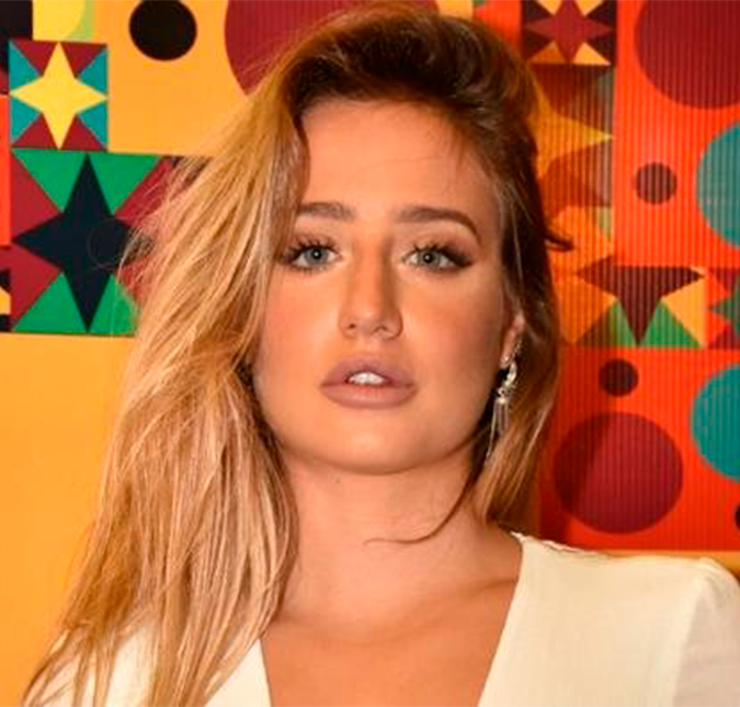 Cotada para o <i>BBB23</i>, Bruna Griphao posta <I>Stories </i> desmentindo confinamento, mas <i>web</i> vê possível farsa na publicação; entenda!