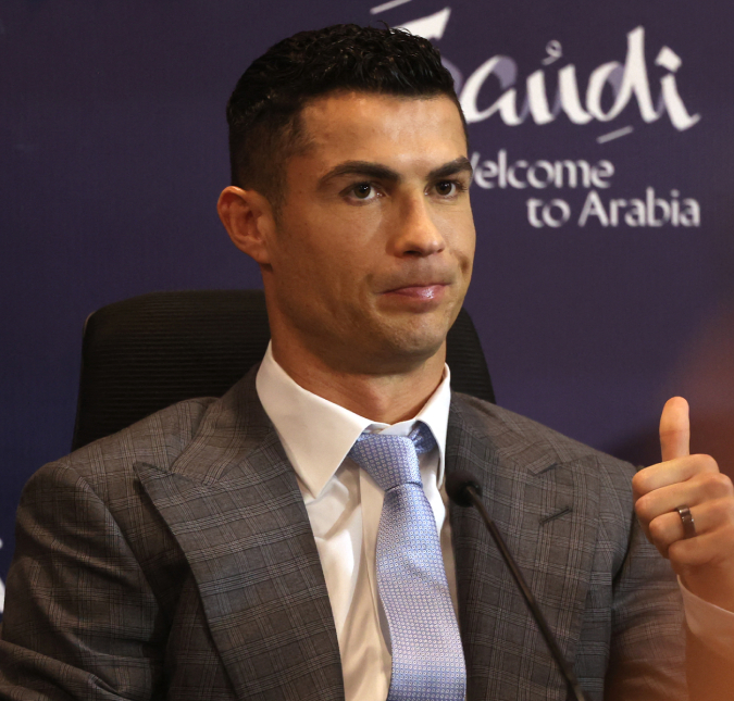 Cristiano Ronaldo promete pagar uma verdadeira bolada por novo funcionário para sua mansão, saiba mais!