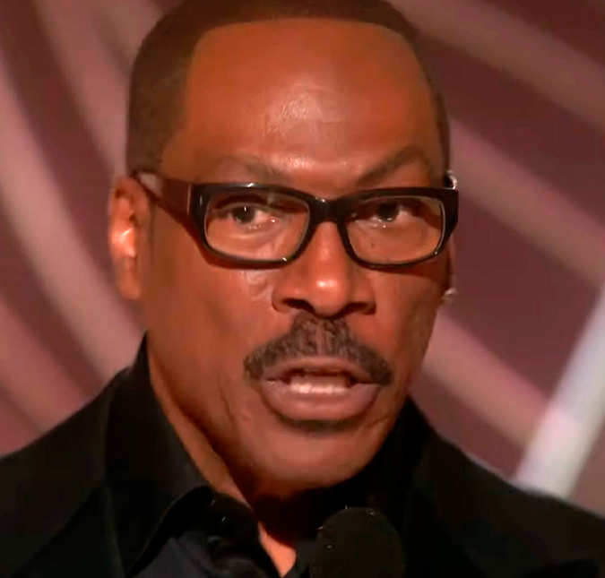 No <I>Globo de Ouro 2023</i>, Eddie Murphy faz piada com tapa de Will Smith em Chris Rock