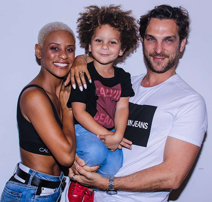 Marido de Aline Wirley, Igor Rickli fica com os olhos marejados com entrada da amada no <i>BBB23</i>, assista!