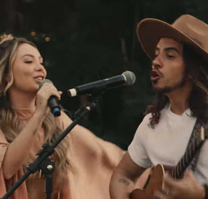 Thiago Mart e Gabi Luz, do <I>Mar Aberto</i>, revelam se entrariam para o <I>BBB23</i>