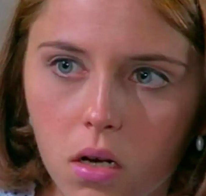 Luiza Curvo, de Chocolate com Pimenta, mudou de profissão e está irreconhecível nos dias de hoje A atriz interpretava Cássia, irmã de Olga, personagem de Priscila Fantin