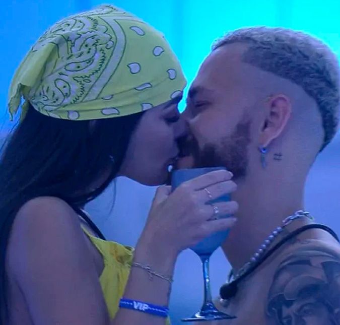 Aconteceu! Fred e Larissa trocam primeiros beijos na festa. Veja tudo o que rolou na madrugada do BBB23 E também teve DRs entre antigos casais, viu
