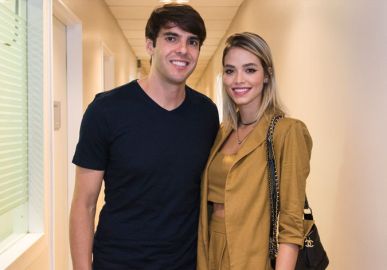 Carol Dias celebra aniversário de Kaká: <i>Meu homem, meu amigo, meu cúmplice</i>