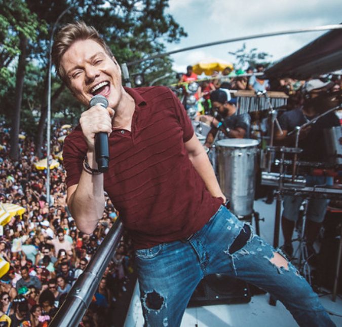 Depois de dois anos, bloco de Michel Teló vai marcar presença no Carnaval de São Paulo O trio do Bem Sertanejo vai agitar o Ibirapuera no dia 19 de fevereiro