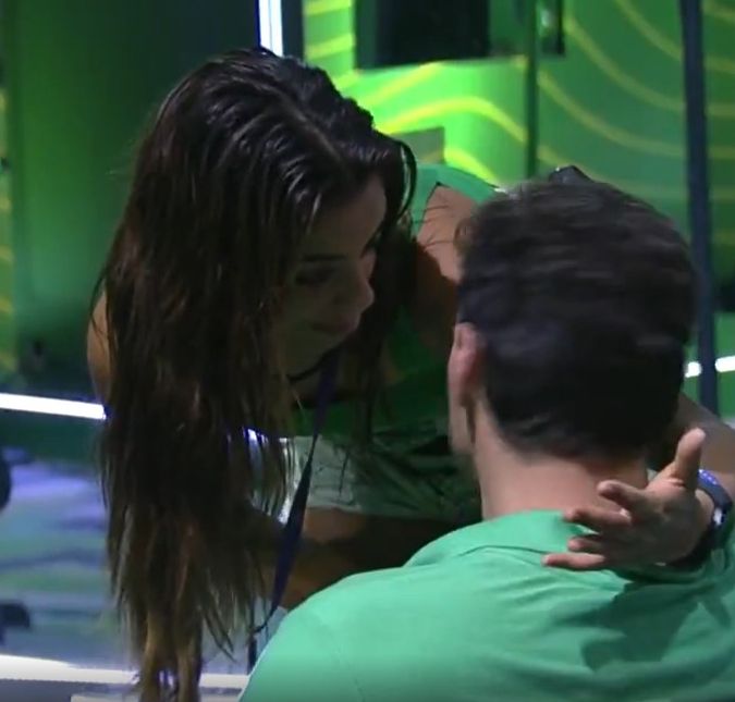 Key questiona atitude de sister, Nicácio detona brother e alvos são definidos. Confira tudo que rolou na festa do BBB23 A festa contou com shows de Xand Avião, Zé Vaqueiro, Mari Fernandez e Nattanzinho