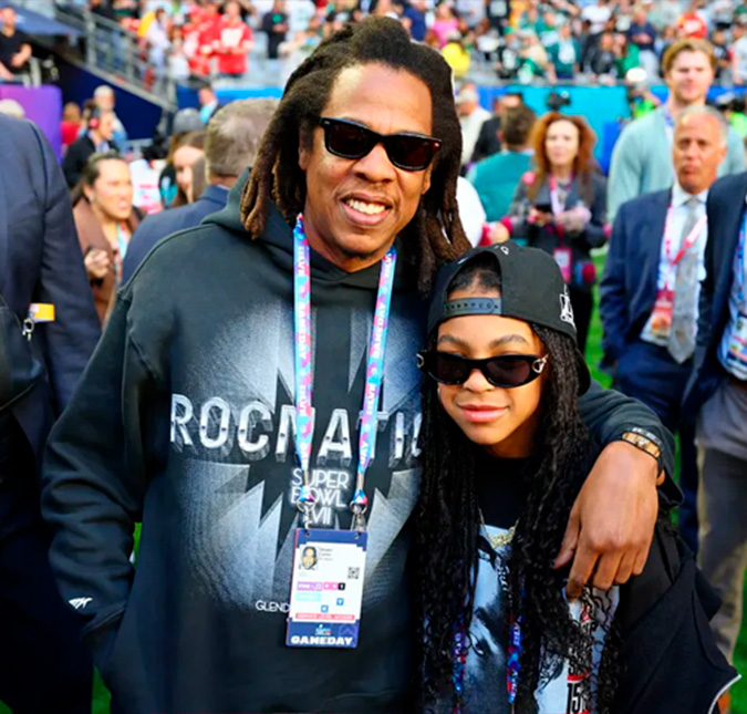 Blue Ivy, filha de Beyoncé, posa no <I>Super Bowl</i> e faz Jay-Z suar para tirar boa foto