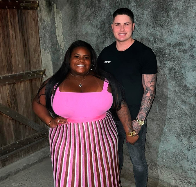 Mãe biológica de Jojo Todynho defende Lucas Souza e xinga filha: <I>Ela se acha a rainha da cocada preta</i>