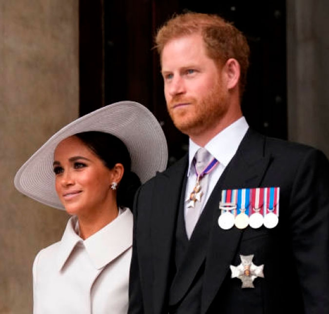 Meghan Markle teria ficado <i>surpresa e desapontada</i> por Príncipe Harry ter <i>muito pouco dinheiro</i>, diz jornal