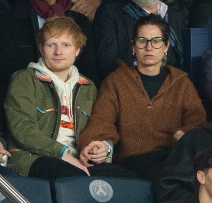 Ao anunciar novo álbum, Ed Sheeran revela que a esposa teve um tumor durante a segunda gravidez