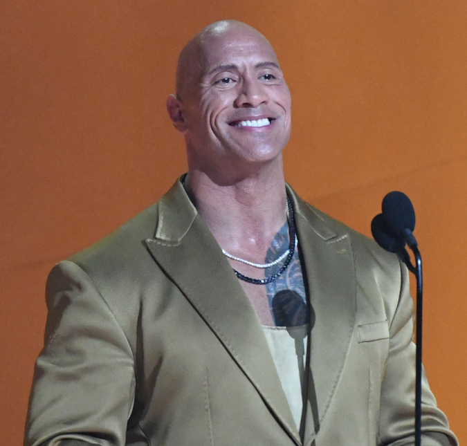 Dwayne Johnson, o The Rock, será um dos apresentadores do <I>Oscar 2023</i>