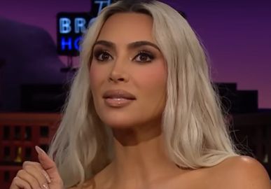 Kim Kardashian é detonada na <I>web</i> após afirmar que vai guardar roupas sensuais para filhas usarem na formatura