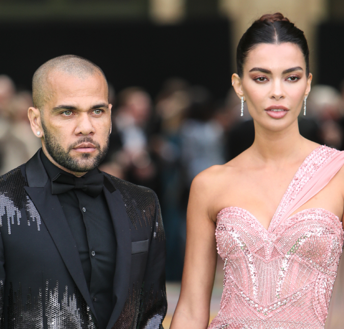 Joana Sanz quer se divorciar de Daniel Alves, diz colunista