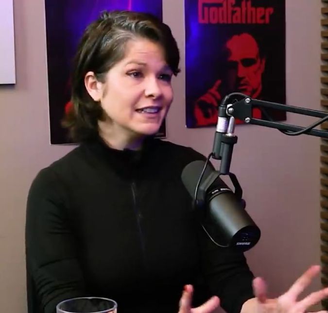 Samara Felippo faz novas declarações sobre dívida milionário do ex-marido O ex jogador Leandro Barbosa é apontado por estar dois meses atrasado em relação a pensão das filhas do casal