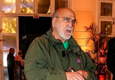 Lima Duarte fala pela primeira vez sobre ter atropelado mulher e afirma que sentiu preconceito por estar dirigindo aos 92 anos de idade
