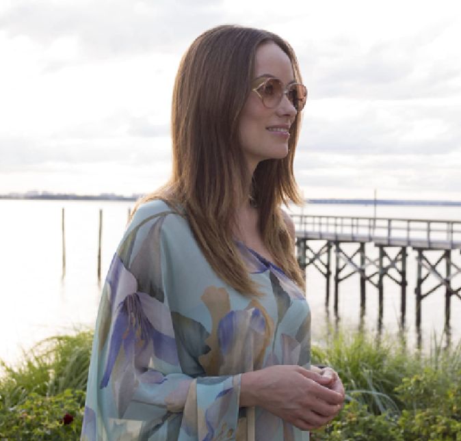 No seriado de 2016, Vinyl, Olivia Wilde vive Devon Finestra. Na história criada por Mick Jagger, ela convive com as estrelas da música dos anos 70 e arrasa com os looks que foram sucesso na década. No seriado de 2016, Vinyl, Olivia Wilde vive Devon Finestra. Na história criada por Mick Jagger, ela convive com as estrelas da música dos anos 70 e arrasa com os looks que foram sucesso na década.