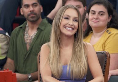 Hoje não! Carla Diaz nega gravidez após dar roupas de bebê de aniversário para o noivo