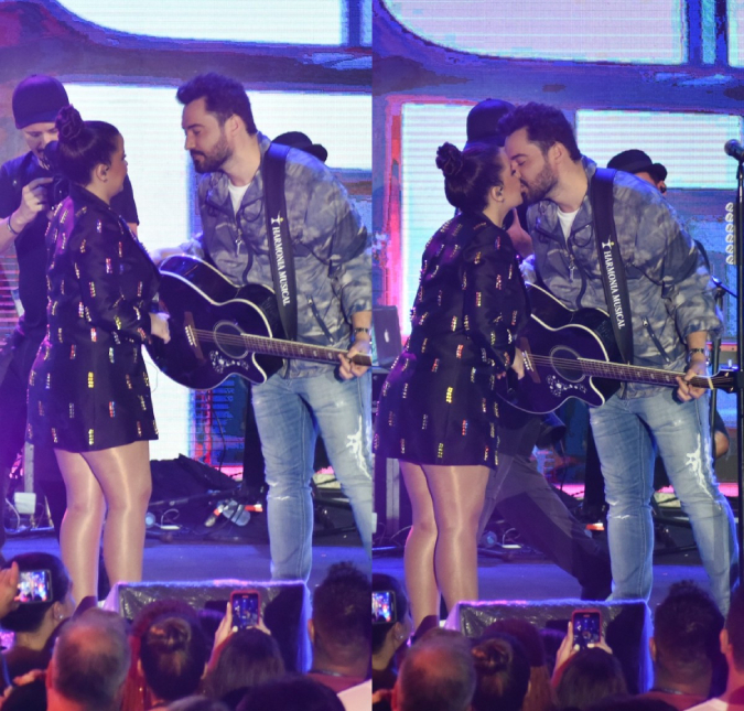 Voltaram mesmo! Maiara e Fernando Zor beijam muito em <i>show</i>