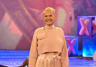 Bate-boca com criança, revelação de Daniel... Veja tudo que aconteceu no </I>Altas Horas</I> em homenagem à Xuxa Meneghel