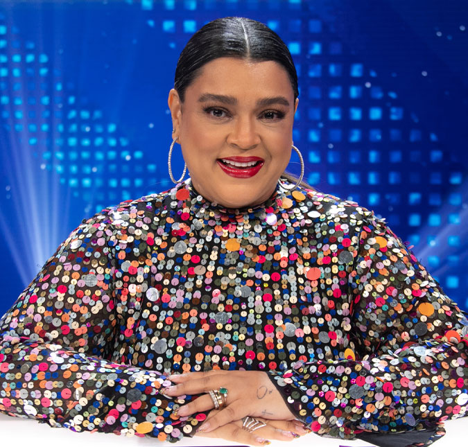 Preta Gil posta cliques com Ivete Sangalo, Carolina Dieckmann e mais amigos para agradecer carinho recebido durante tratamento de câncer