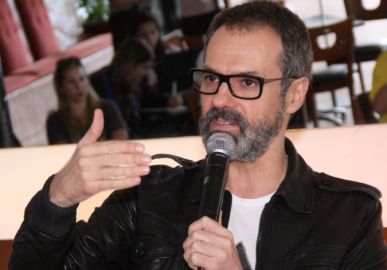 Após 40 anos, Ricardo Waddington sai do comando da direção da <i>TV Globo</i>